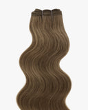 Coleta/Cortina de Fibra Golden Bow Ondulada – 26” 200 g (Sintética, Heat-Friendly)